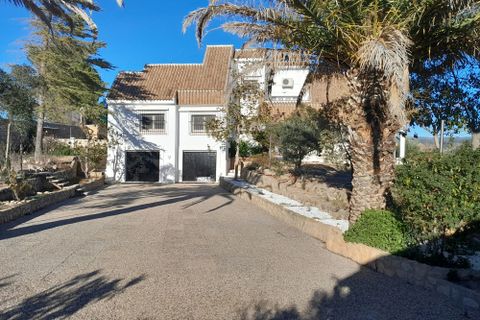 Landejendom i Ayora, Valencia, Ayora - € 549.995 | Ref: IZ-DJM-001 - foto 1