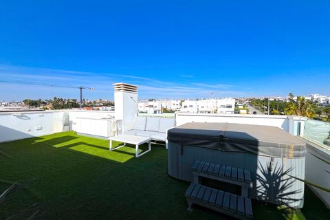 Villa a Ciudad Quesada, Alicante, Ciudad Quesada - € 336.500 | Ref: IZ-CH-CQ025B - foto 3