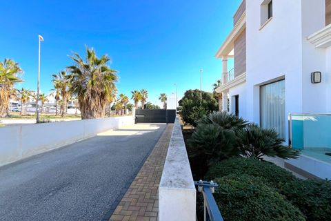 Villa a Ciudad Quesada, Alicante, Ciudad Quesada - € 336.500 | Ref: IZ-CH-CQ025B - foto 38
