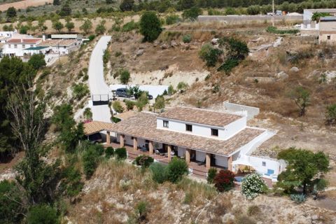 Villa i Huescar, Granada, Huescar - € 289.000 | Ref: IZ-437-G - foto 1