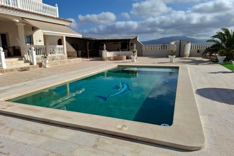 Villa a Pinoso, Alicante, Pinoso - € 599.995 | Ref: IZ-271 - foto 31