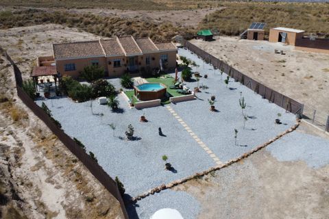 Villa i Freila, Granada, Freila - € 184.995 | Ref: IZ-512-G - foto 1