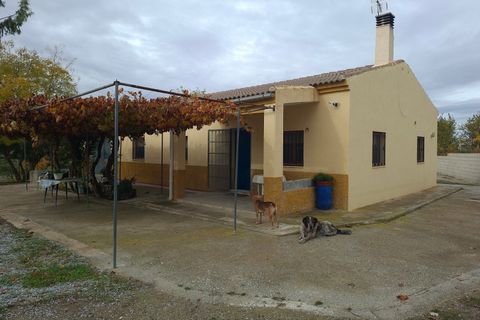 Landejendom i Caniles, Granada, Caniles - € 226.000 | Ref: IZ-581-G - foto 1