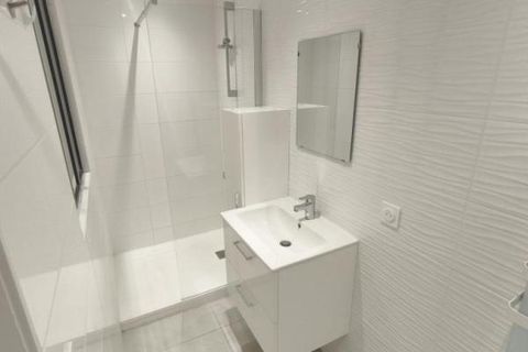 Apartament a Sete, Herault, Sete - € 1.450/mes | Ref: 864625 - foto 4