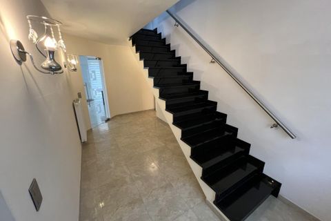 Villa a Warneton, Nord, Warneton - € 1.350/mes | Ref: 799117 - foto 4