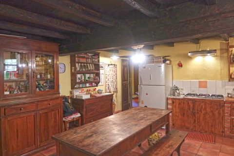 Villa i Comano, Massa and Carrara, Comano - € 495.000 | Ref: 346B - foto 14