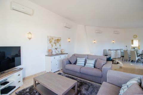 Villa i Salema, Faro, Salema - € 1.100.000 | Ref: BPA5407 - foto 14