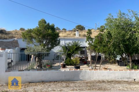 Пещера дома в Ventas Micena, Granada - фотография 2