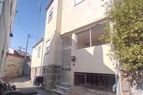 Villa i Guarda, Guarda, Guarda - € 70.000 | Ref: C0203-02558 - foto 1