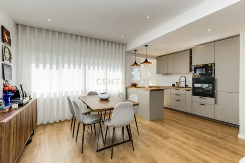 Lejlighed i Alges, Lisbon, Alges - € 470.000 | Ref: C0246-03396 - foto 3