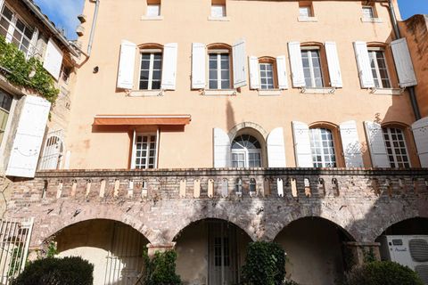 Villa i Uzes, Gard, Uzes - € 1.590.000 | Ref: HH-16031835 - foto 17