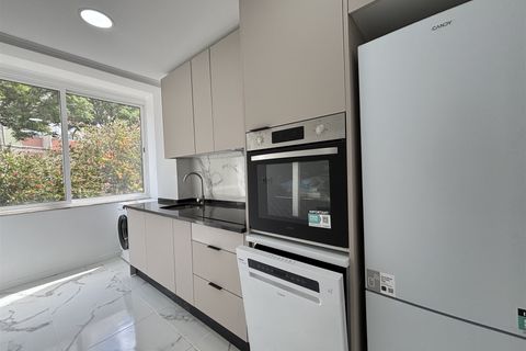 Lejlighed i Amadora, Lisbon, Amadora - € 349.000 | Ref: UH011522 - foto 10