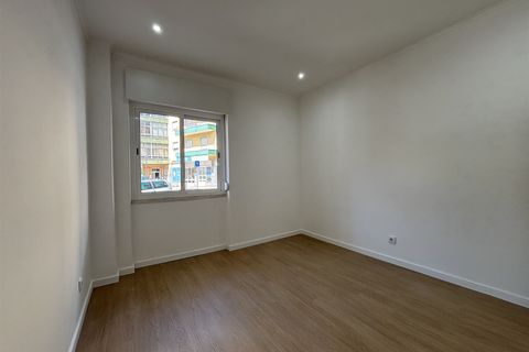 Lejlighed i Amadora, Lisbon, Amadora - € 349.000 | Ref: UH011522 - foto 15