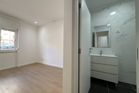 Lejlighed i Amadora, Lisbon, Amadora - € 349.000 | Ref: UH011522 - foto 17