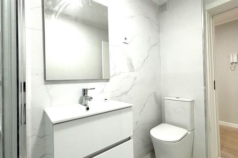 Lejlighed i Amadora, Lisbon, Amadora - € 329.000 | Ref: UH011523 - foto 8