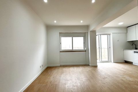 Lejlighed i Amadora, Lisbon, Amadora - € 329.000 | Ref: UH011523 - foto 17
