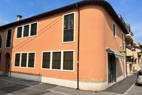 Erhvervsejendom i Lonigo, Vicenza, Lonigo - € 90.000 | Ref: 1044 - foto 4