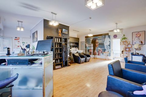 Erhvervsejendom i Amadora, Lisbon, Amadora - € 24.500 | Ref: 61676 - foto 7