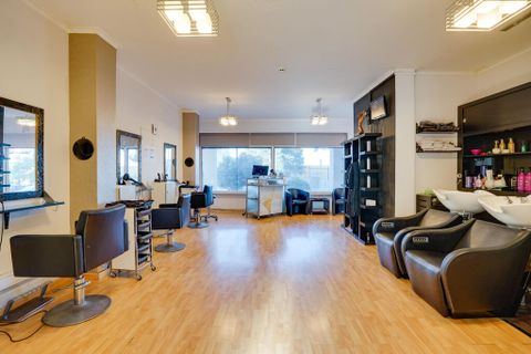Erhvervsejendom i Amadora, Lisbon, Amadora - € 24.500 | Ref: 61676 - foto 10
