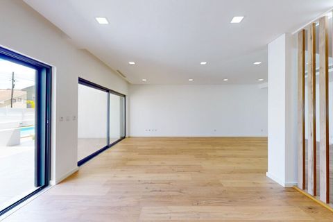 Rækkehus i Loures, Lisbon, Loures - € 797.500 | Ref: 60033 - foto 7