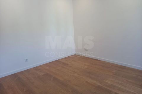 Lejlighed i Amadora, Lisbon, Amadora - € 229.000 | Ref: 60890 - foto 12
