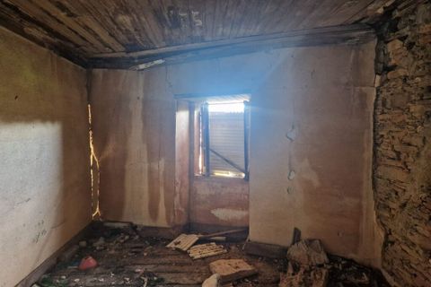 Byhus i Tabua, Coimbra, Tabua - € 60.000 | Ref: 57706 - foto 4