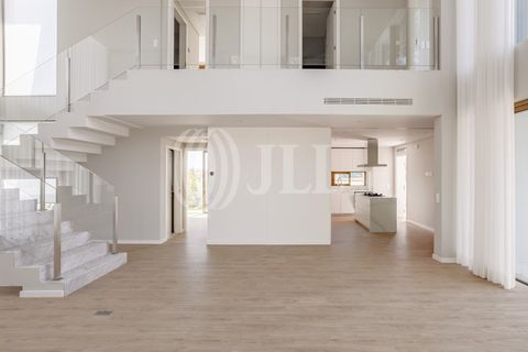 Villa i Cascais, Lisbon, Cascais - € 1.850.000 | Ref: 72563 - foto 2