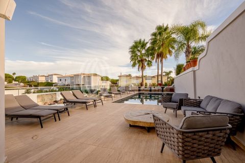 Villa i Almancil, Faro, Almancil - € 2.690.000 | Ref: 93595 - foto 2