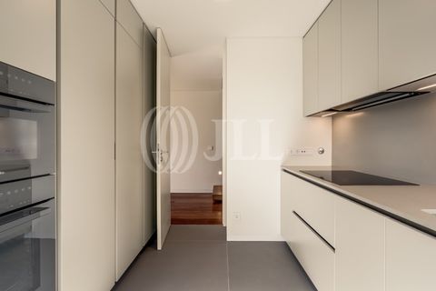 Villa i Cascais, Lisbon, Cascais - € 2.350.000 | Ref: 92137 - foto 8