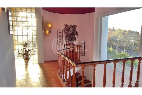 Villa i Oeiras, Lisbon, Oeiras - € 1.950.000 | Ref: 78615 - foto 12