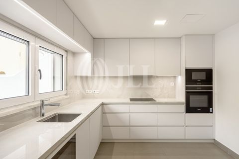 Villa i Cascais, Lisbon, Cascais - € 2.200.000 | Ref: 93950 - foto 8