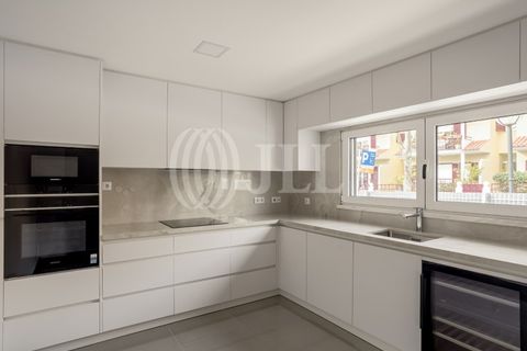 Villa i Cascais, Lisbon, Cascais - € 2.200.000 | Ref: 93950 - foto 9