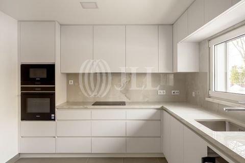 Villa i Cascais, Lisbon, Cascais - € 2.200.000 | Ref: 93950 - foto 11