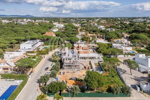 Villa i Almancil, Faro, Almancil - € 13.000.000 | Ref: 85797 - foto 11