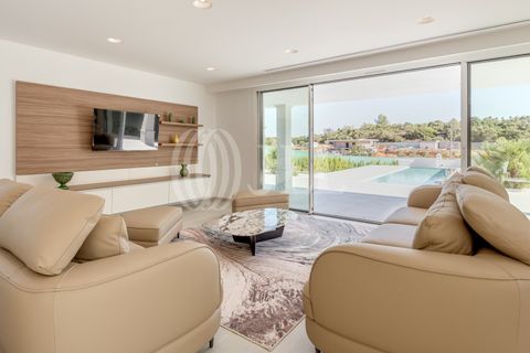 Villa i Alvor, Faro, Alvor - € 2.550.000 | Ref: 92160 - foto 2