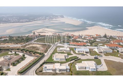 Villa i Foz do Arelho, Leiria, Foz do Arelho - € 1.050.000 | Ref: 91152 - foto 35