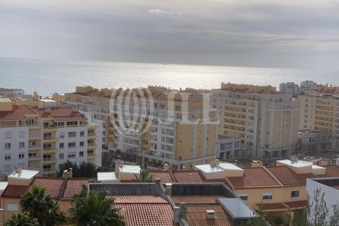 Helårsgrund i Carcavelos, Lisbon, Carcavelos - € 1.750.000 | Ref: 78929 - foto 1