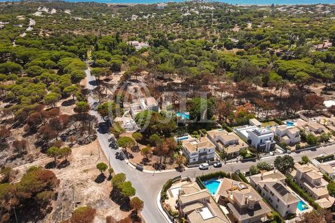 Helårsgrund i Almancil, Faro, Almancil - € 2.075.000 | Ref: 67098 - foto 1