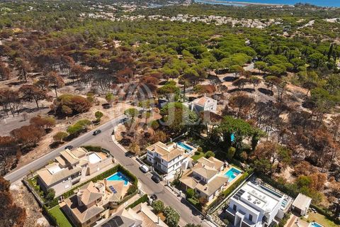 Helårsgrund i Almancil, Faro, Almancil - € 2.075.000 | Ref: 67098 - foto 17