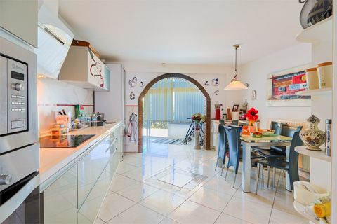 Villa i Torrox, Malaga, Torrox - € 399.000 | Ref: 10781-JV4581 - foto 12