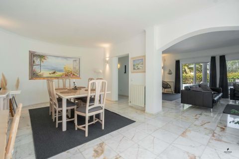 Villa i Carvoeiro, Faro, Carvoeiro - € 1.385.000 | Ref: PMGRT3119 - foto 7