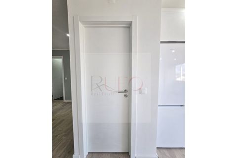 Lejlighed i Amadora, Lisbon, Amadora - € 349.000 | Ref: APA_11 - foto 14