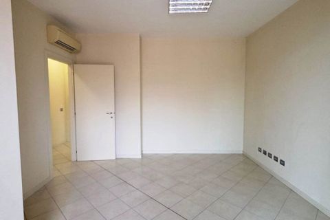 Erhvervsejendom i Parma, Parma, Parma - € 249.000 | Ref: Martirilib - foto 3