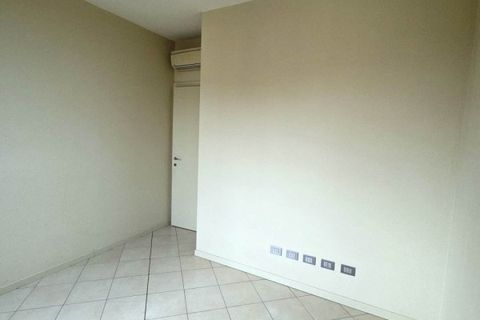 Erhvervsejendom i Parma, Parma, Parma - € 249.000 | Ref: Martirilib - foto 4