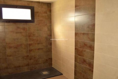 Villa a Pinoso, Alicante, Pinoso - € 300.000 | Ref: PIN NEWMODHEN - foto 13