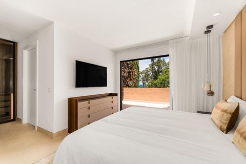 Villa i Estepona, Malaga, Estepona - € 2.599.000 | Ref: RKVelerin - foto 20