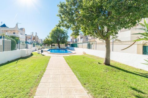 Villa a Torrevieja, Alicante, Torrevieja - € 138.000 | Ref: R-95744 - foto 27