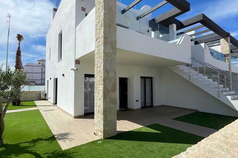 Byhus i Torrevieja, Alicante, Torrevieja - € 363.500 | Ref: 63305 - foto 1