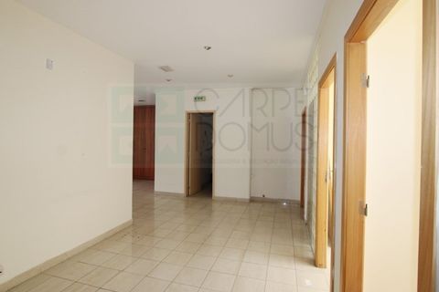 Erhvervsejendom i Carnaxide, Lisbon, Carnaxide - € 395.000 | Ref: OFI_3913 - foto 34