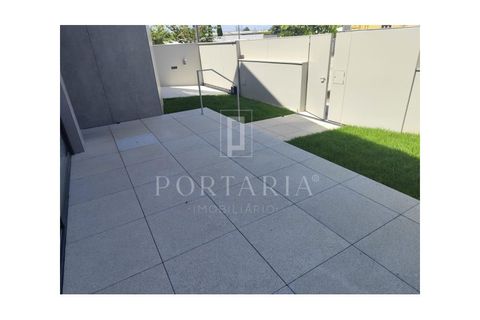 Villa i Aveiro, Aveiro, Aveiro - € 640.000 | Ref: PRT187 - foto 2